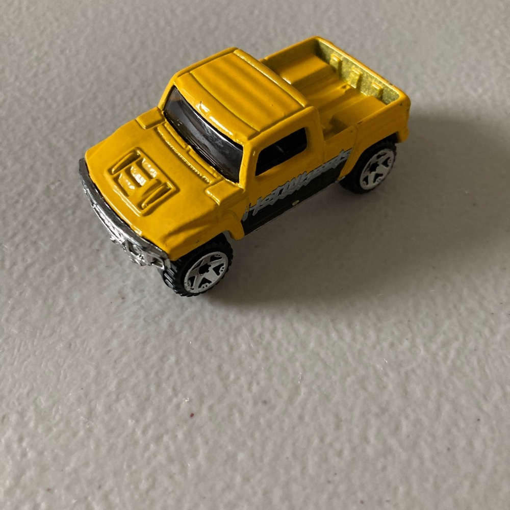 Hot Wheels Toy Car Yellow Hummer H3T Collectible Vehicle by Mattel
